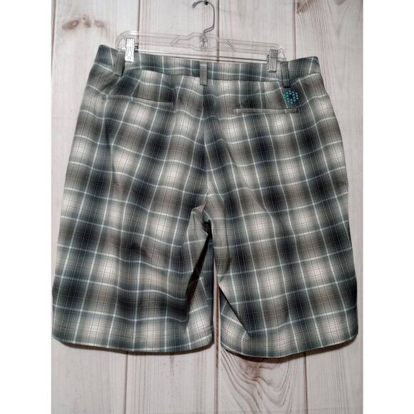 Puma Shorts Men's 36 Burmuda Shorts Gray Blue Plaid - Picture 2 of 6